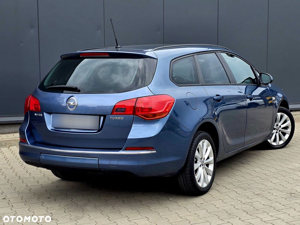 Opel Astra 1.4 Turbo - 8