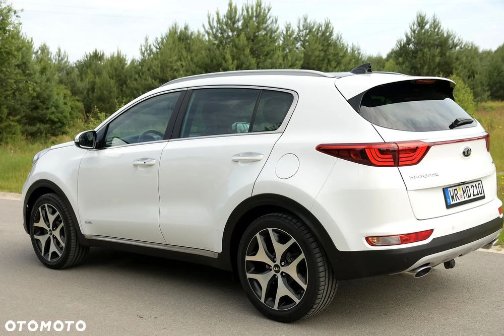 Kia Sportage 2,0 CRDI AWD GT Line - 5