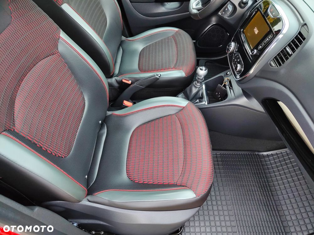 Renault Captur ENERGY TCe 120 Intens - 33