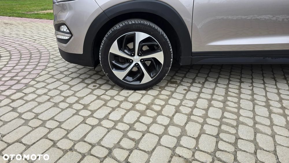 Hyundai Tucson 1.6 GDi 2WD Select - 39