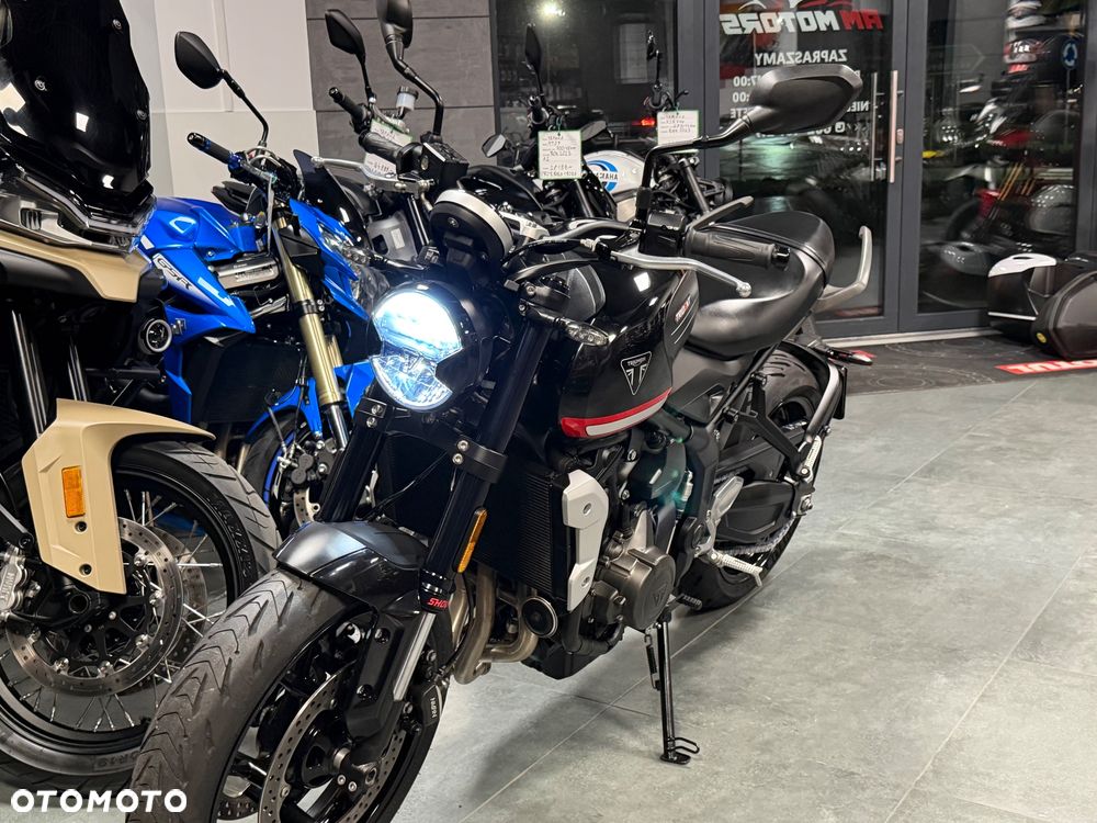 Triumph Trident - 38