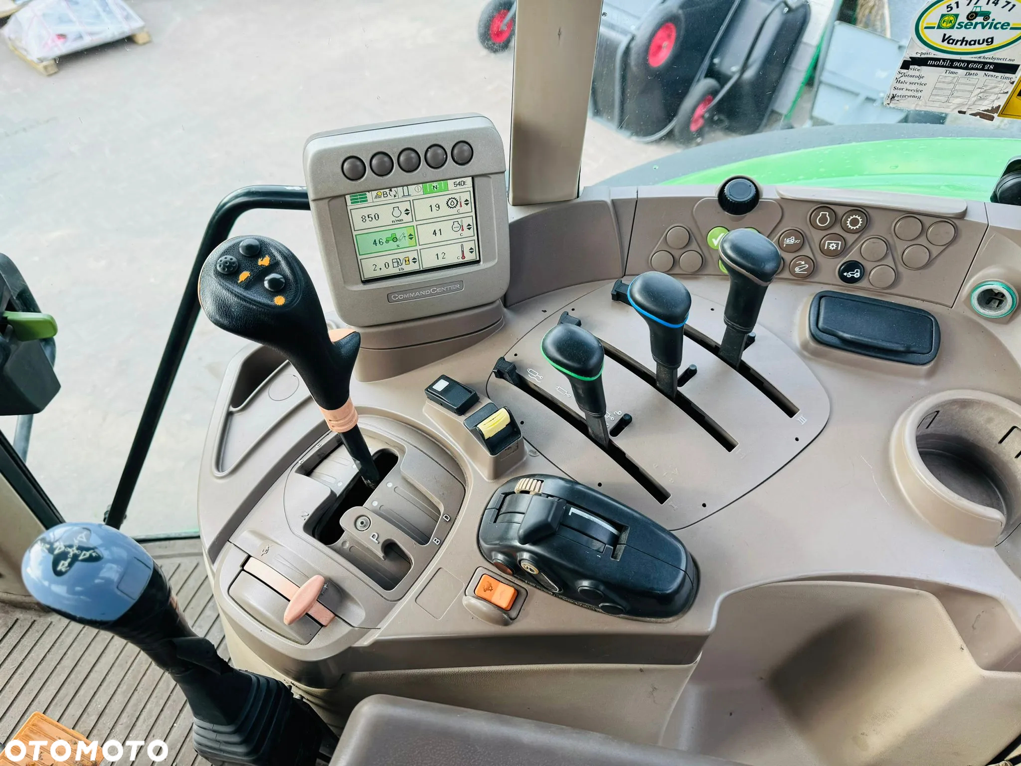 John Deere 7530 - 9