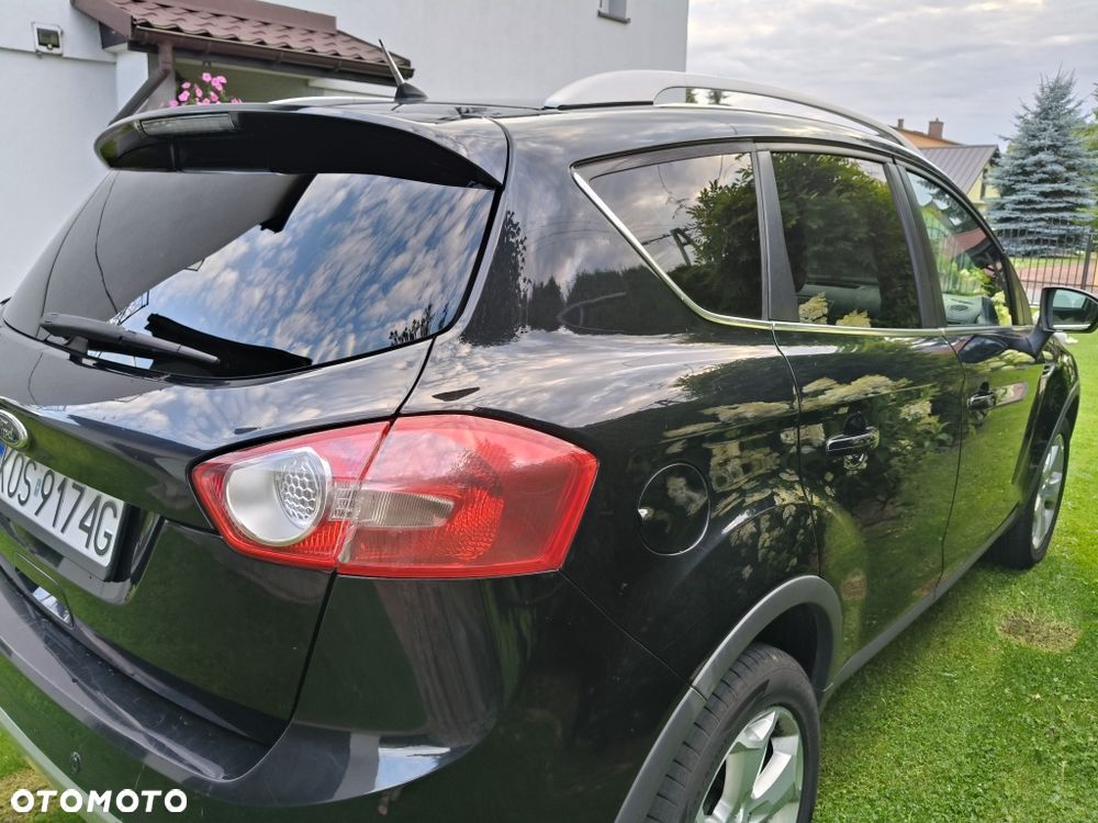 Ford Kuga - 4