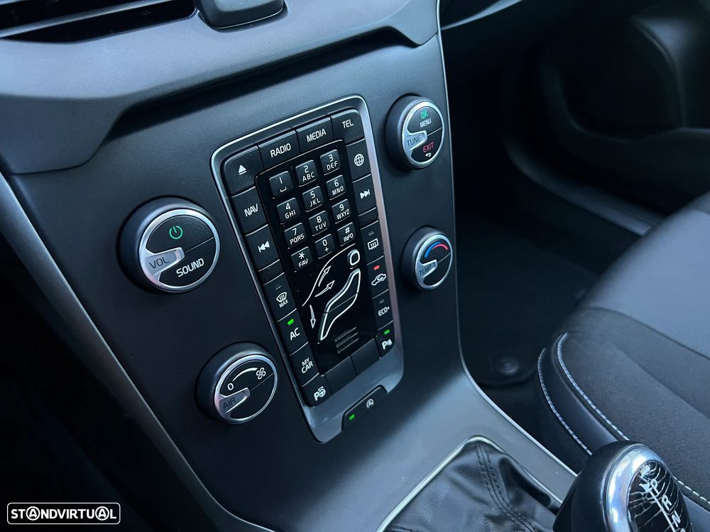 Volvo V40 1.5 T3 Sport Edition Geartronic - 14