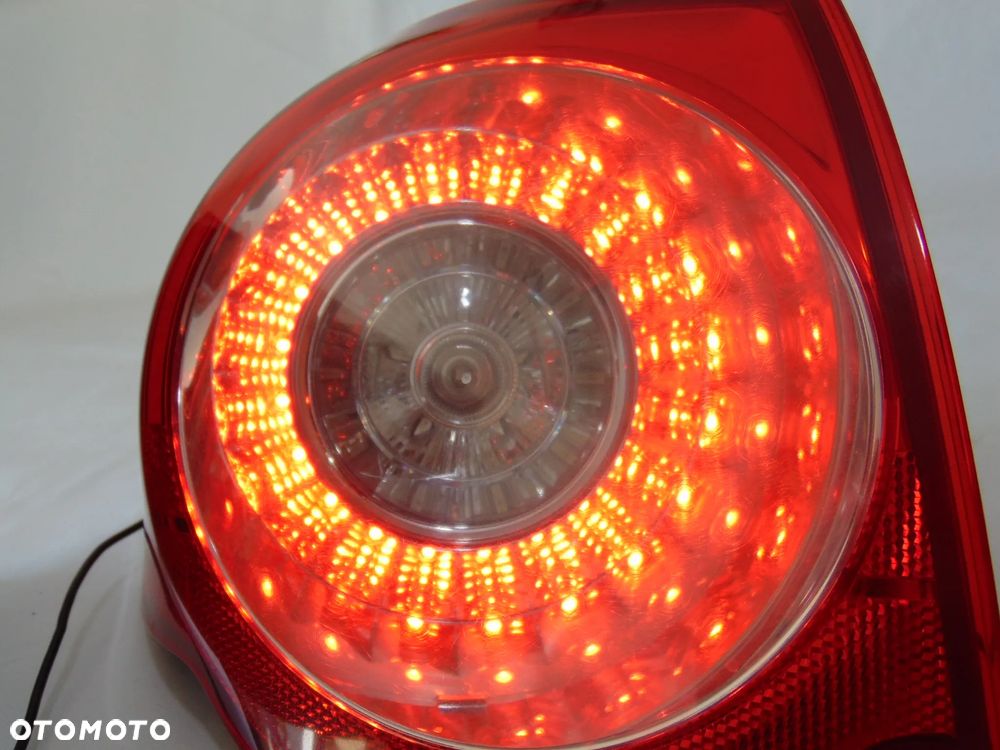 ORYGINAŁ lampa tylna tył lewa prawa VW Volkswagen Passat B6 kombi 05-10r - 8