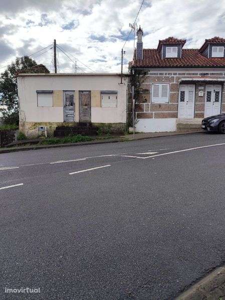 Moradia P/restauro - Grande imagem: 4/6