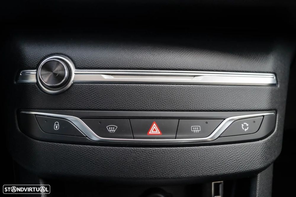 Peugeot 308 1.5 BlueHDi Business Line - 25