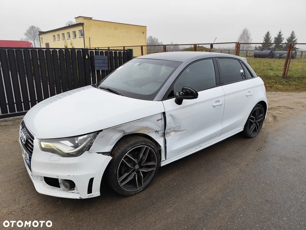 Audi A1 Sportback 1.4 TFSI S tronic S line edition m S line Sportpaket - 8