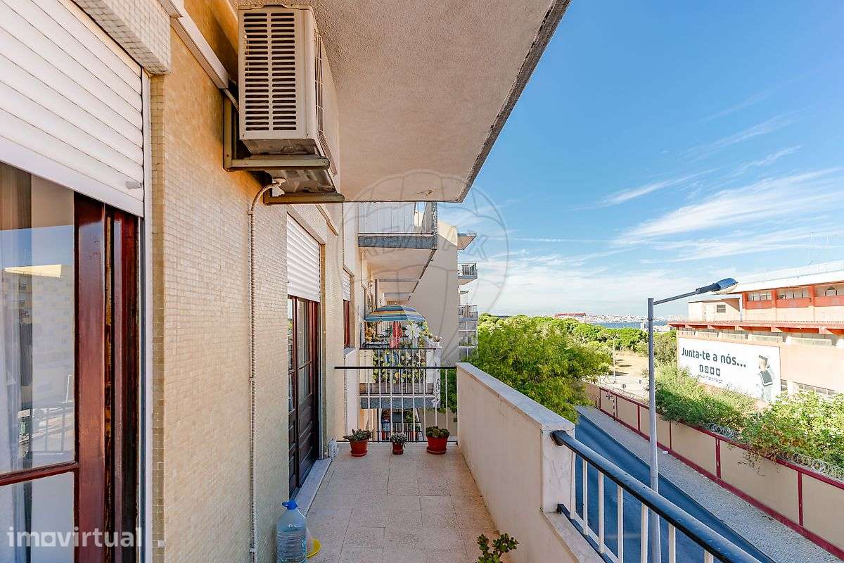Apartamento T4 para arrendamento - Grande imagem: 3/3
