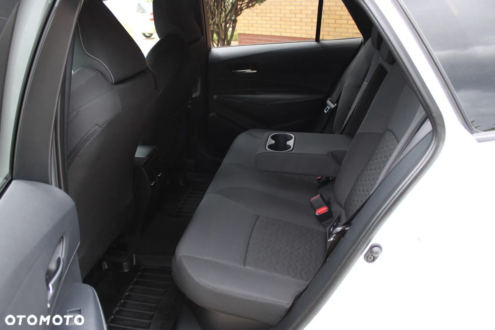 Toyota Corolla 2.0 Hybrid Comfort - 19