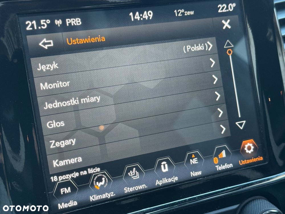 Jeep Grand Cherokee - 25