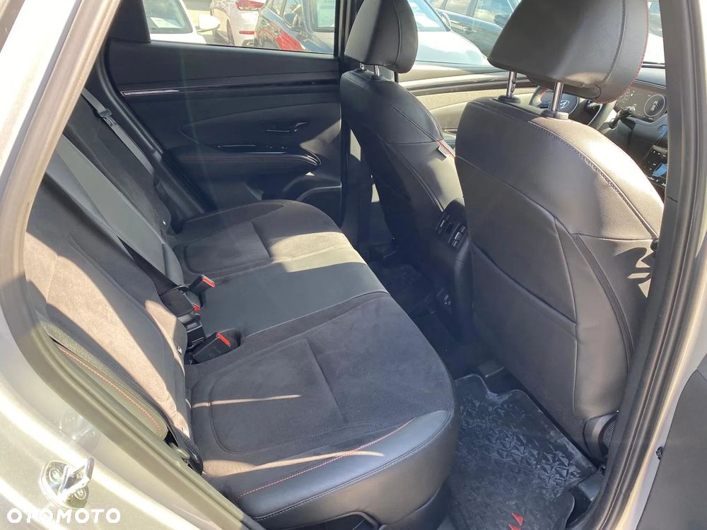 Hyundai Tucson 1.6 T-GDi HEV N Line 2WD - 11