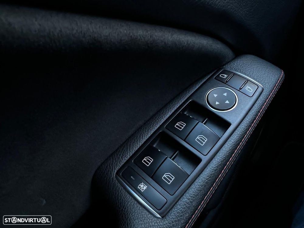 Mercedes-Benz A 180 CDI BE AMG Line Aut. - 36