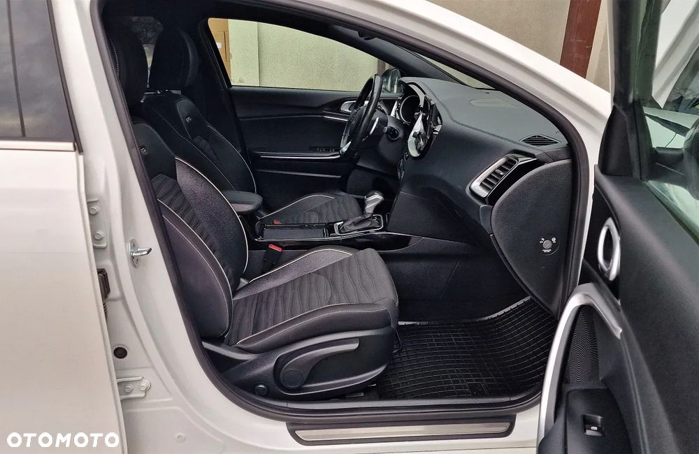 Kia ProCeed 1.5 T-GDI GT Line DCT - 13