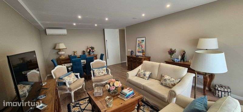Magnífico apartamento T3 para venda - Grande imagem: 2/12