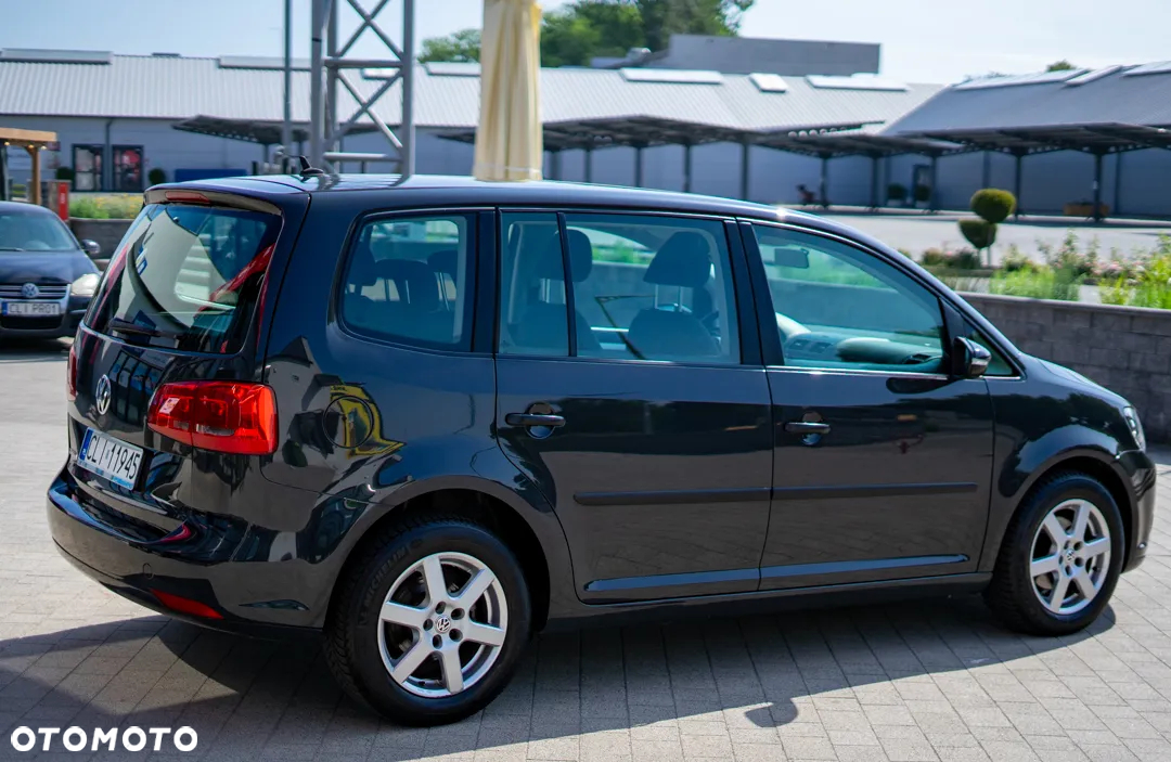 Volkswagen Touran 1.2 TSI BlueMot Trendline - 24