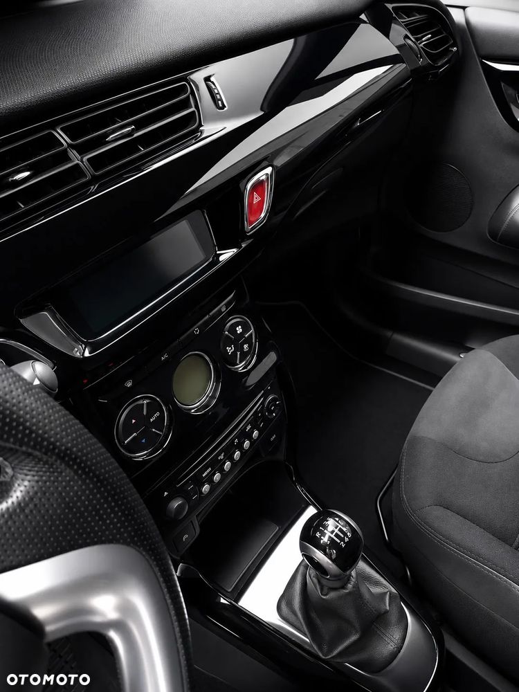 Citroën DS3 THP 155 SportChic - 26