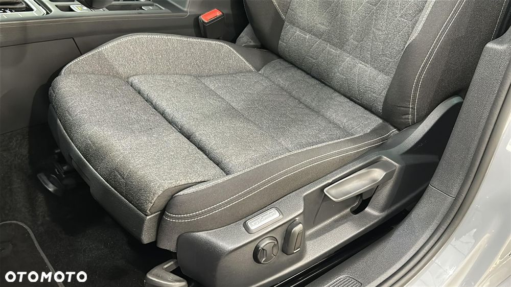 Volkswagen Passat Variant 2.0 TDI EVO Business DSG - 18