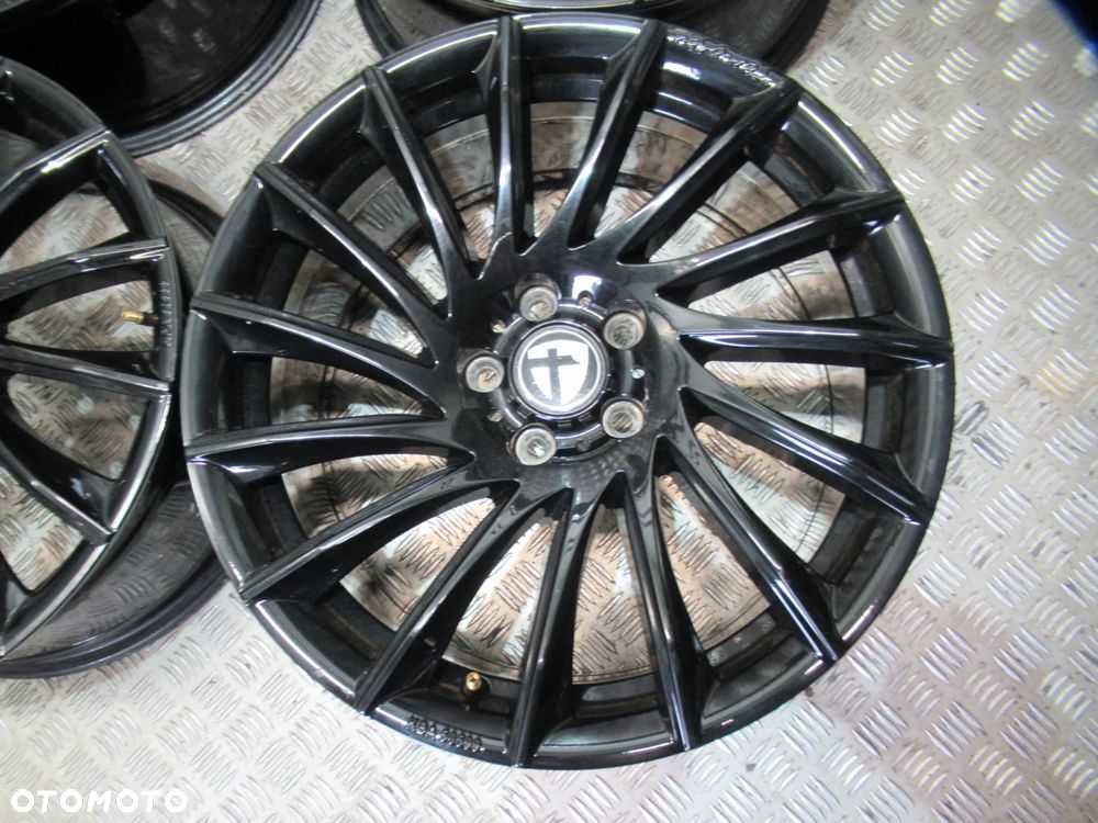 Felgi TOMASON Ford Volvo 8Jx18 et40 5x108 - 4