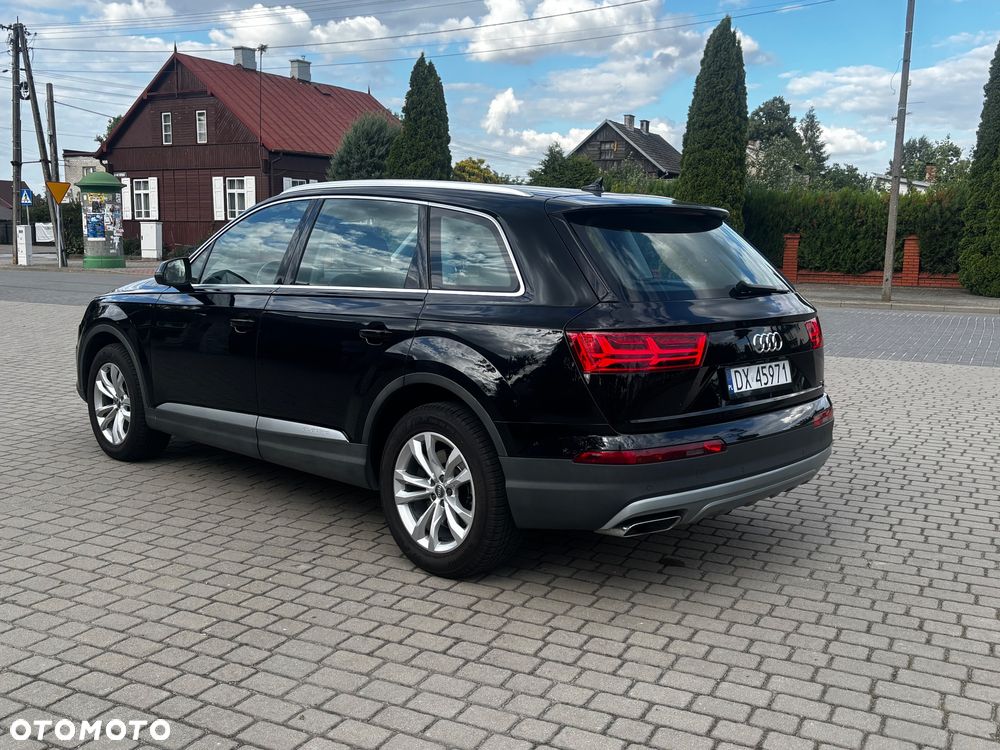Audi Q7 - 11