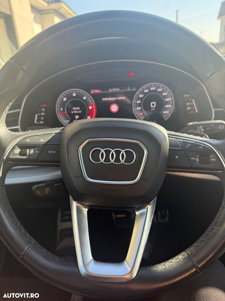 Audi Q7 3.0 50 TDI quattro Tiptronic S Line - 9