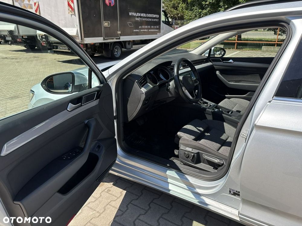 Volkswagen Passat 1.5 TSI EVO Business DSG - 11