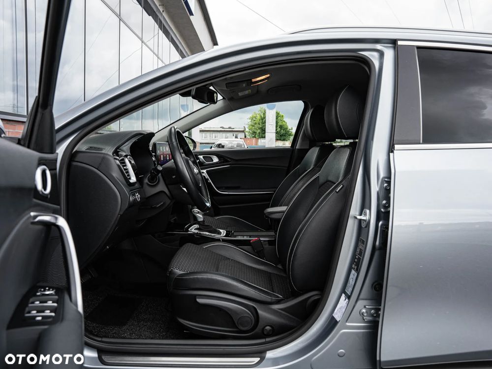 Kia XCeed 1.5 T-GDI Prestige Line DCT - 24