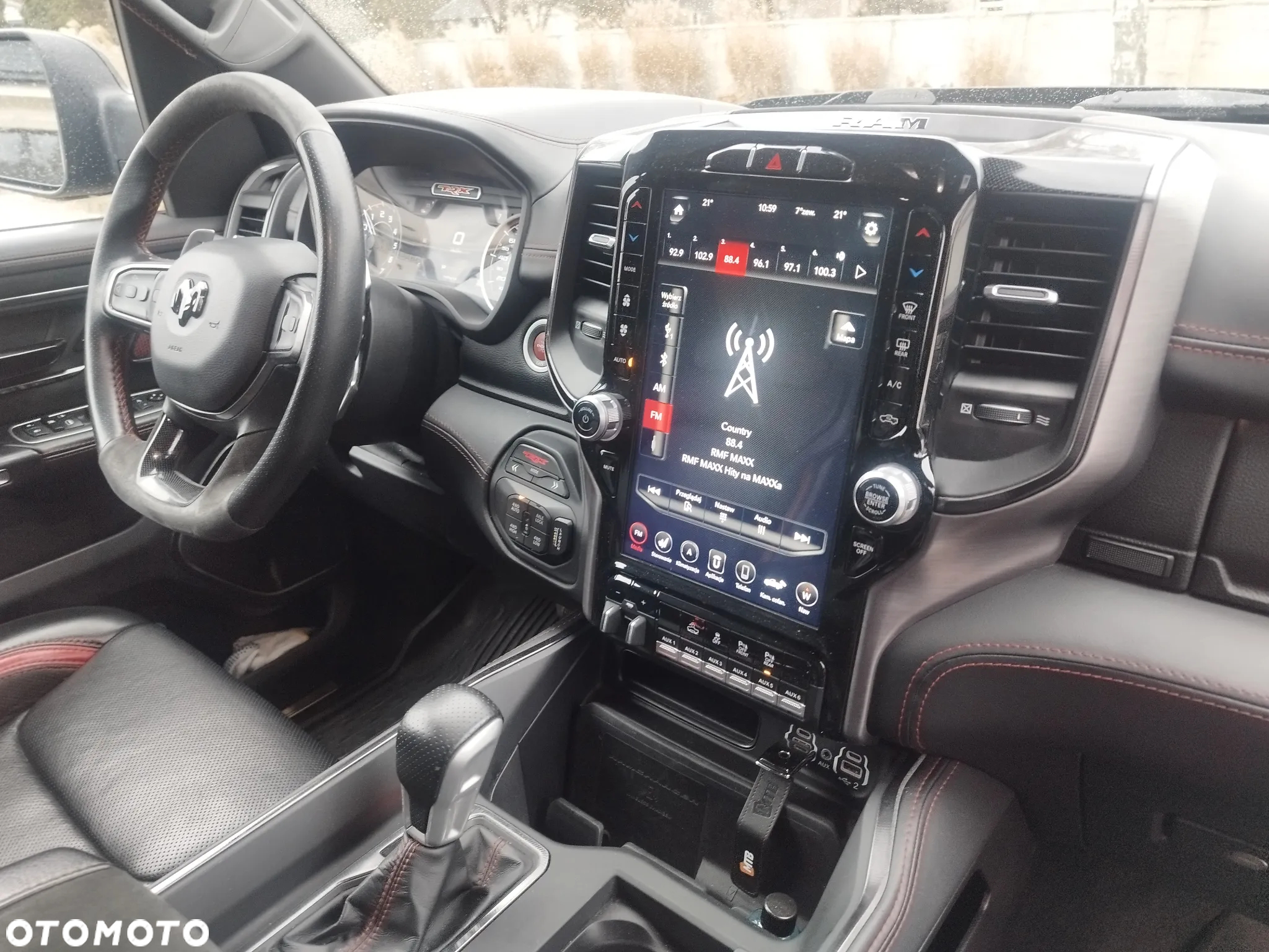 Dodge RAM TRX - 33