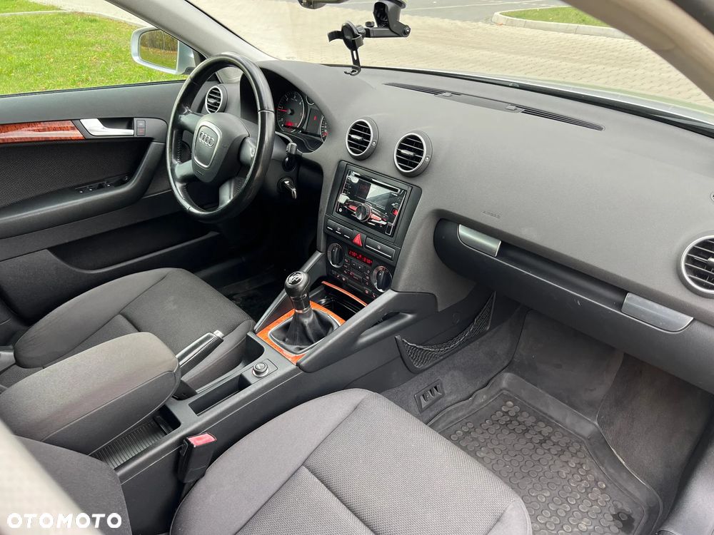 Audi A3 Sportback 1.9 TDI Ambition - 10