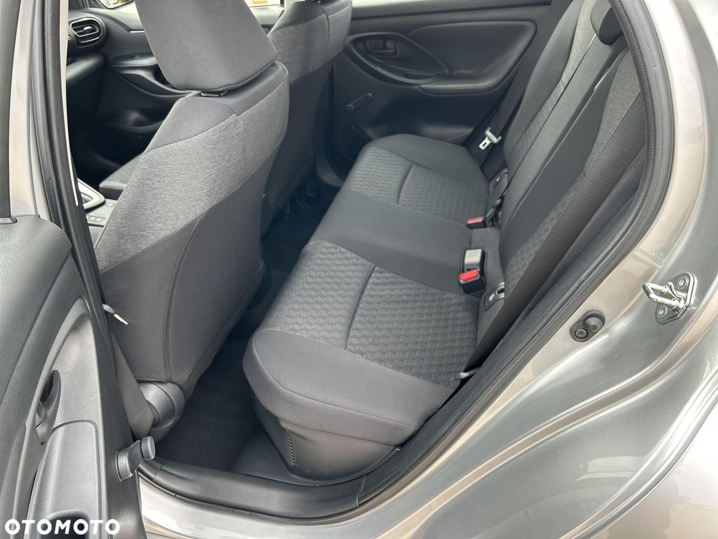 Toyota Yaris - 11