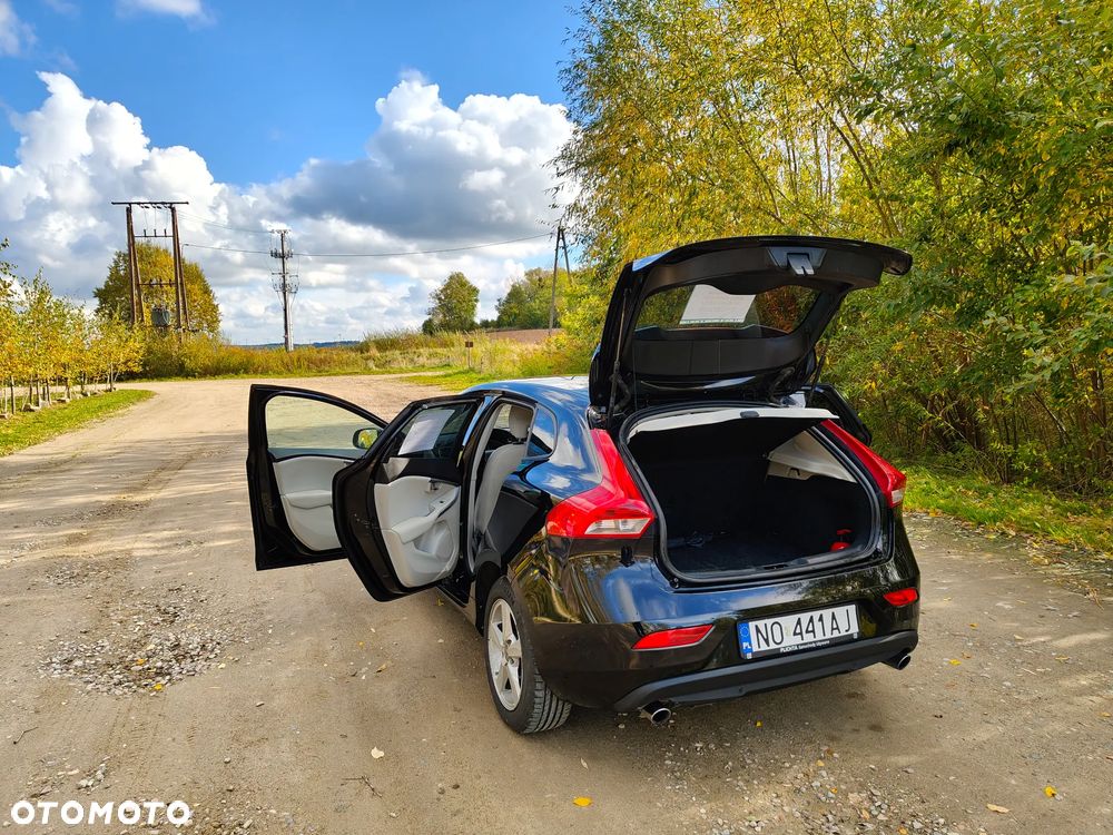 Volvo V40 2013 photo 5