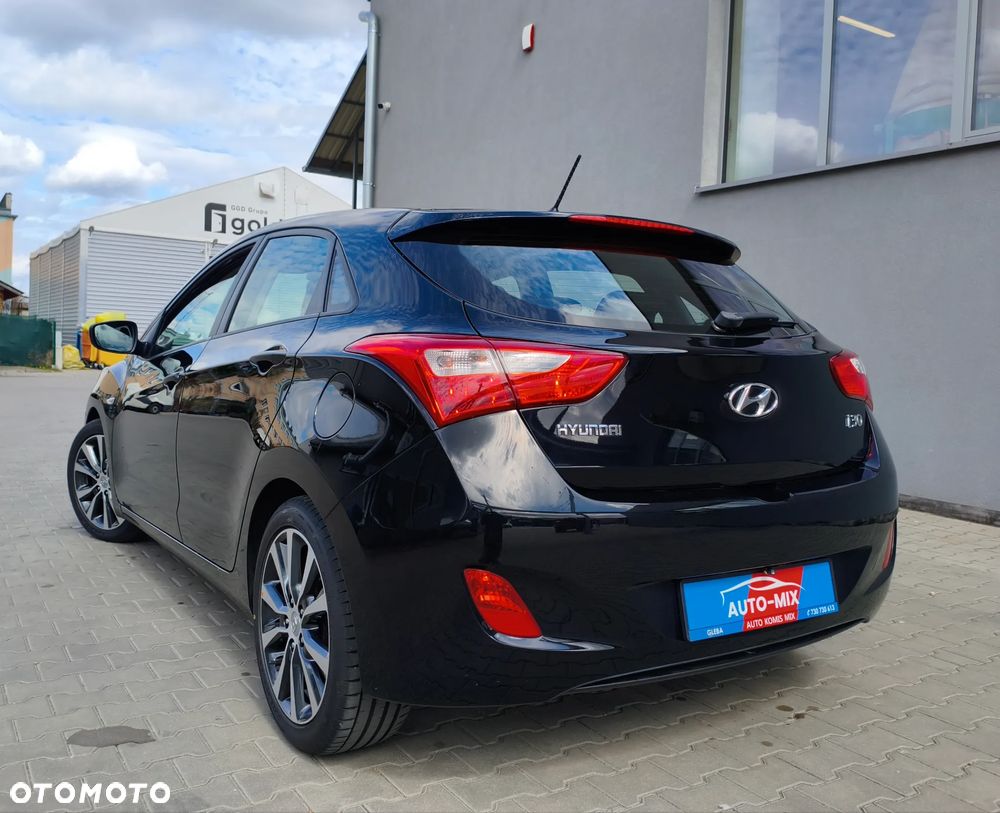 Hyundai i30 blue 1.4 Classic Navigation - 8