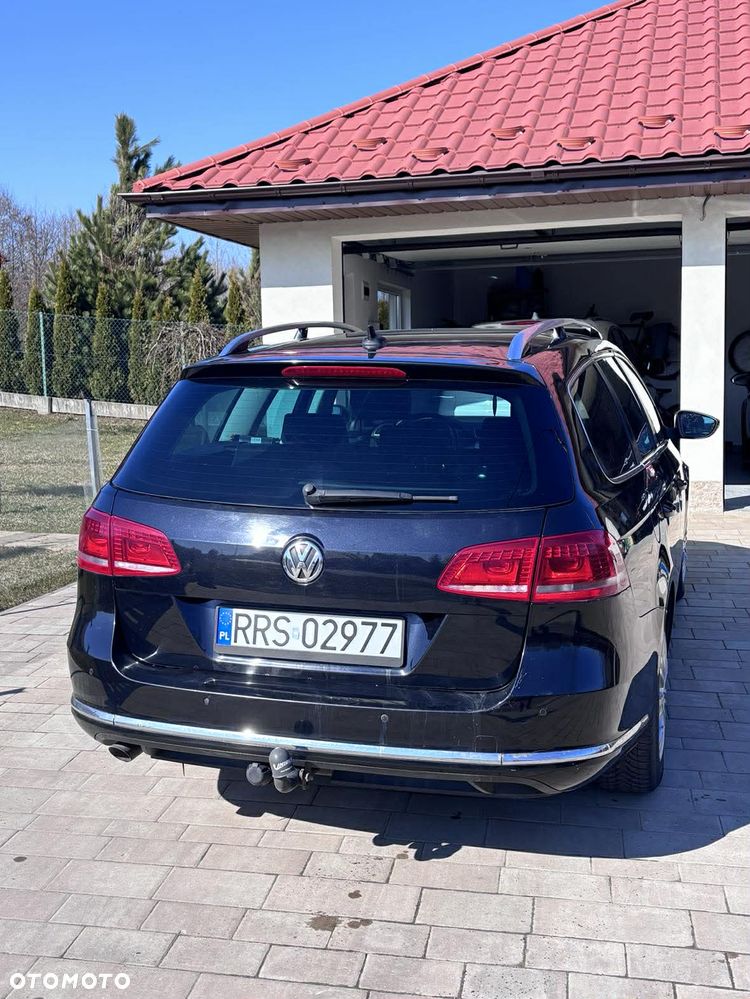 Volkswagen Passat 1.6 TDI Comfortline - 6