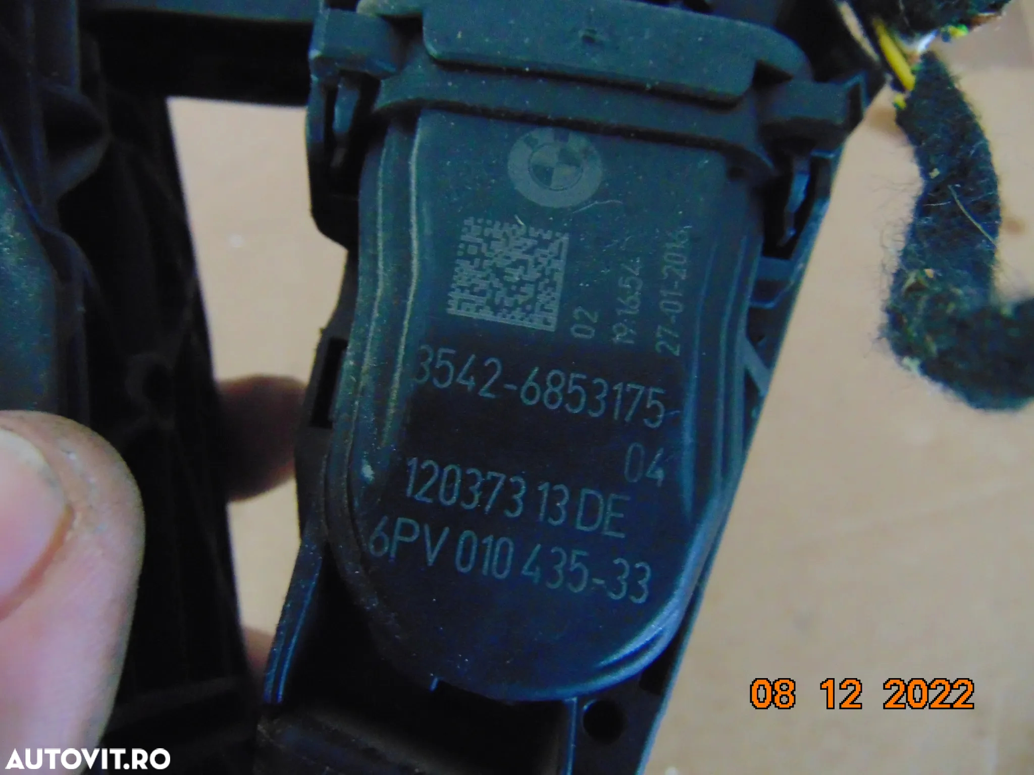 Pedala acceleratie BMW F30 F31 F32 F34 F20 F21 F22 senzor pedala BMW - 2