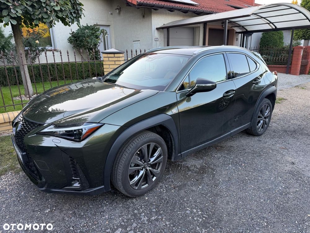 Lexus UX - 1