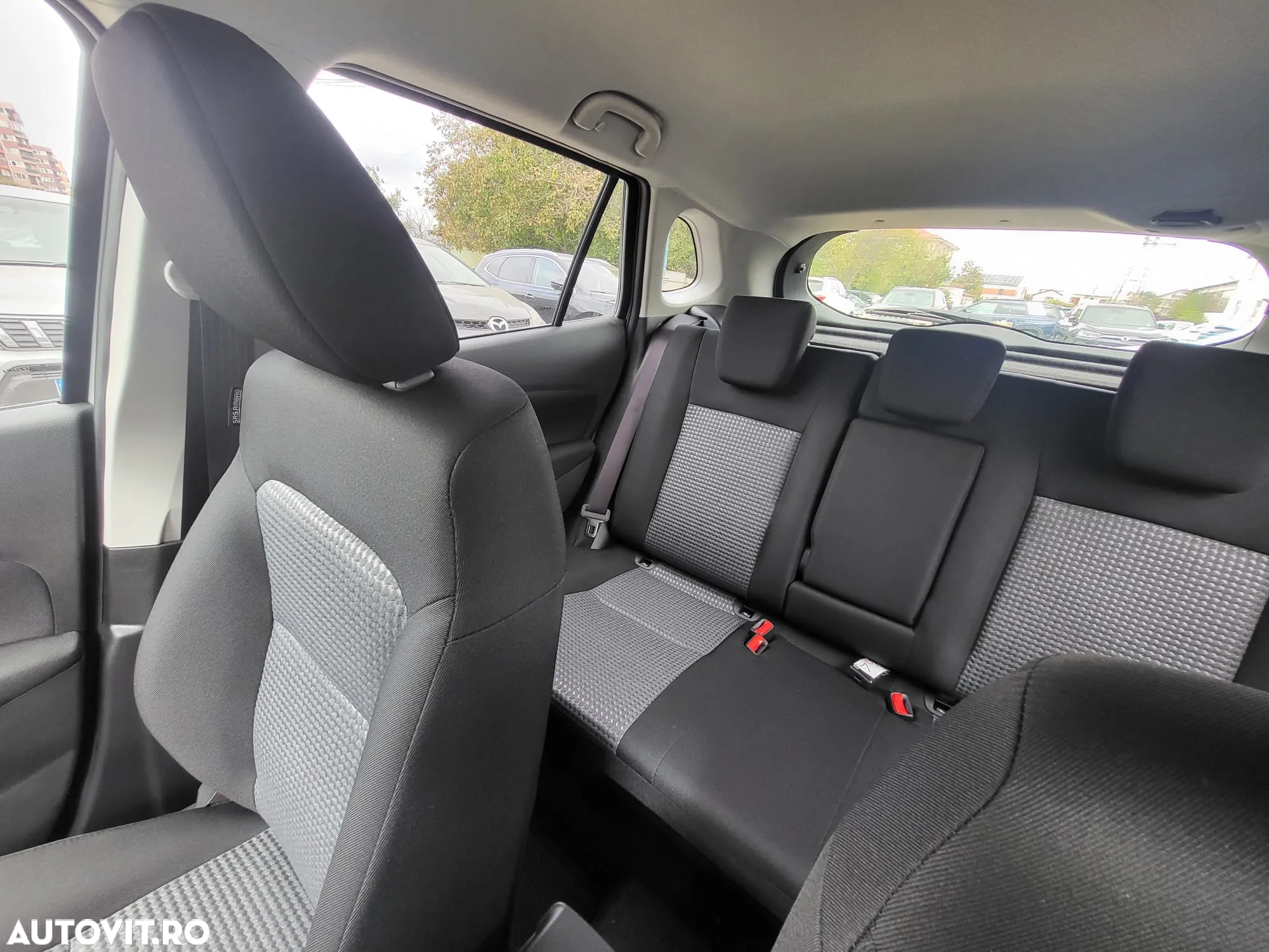 Suzuki SX4 S-Cross 1.5 HEV Passion - 5