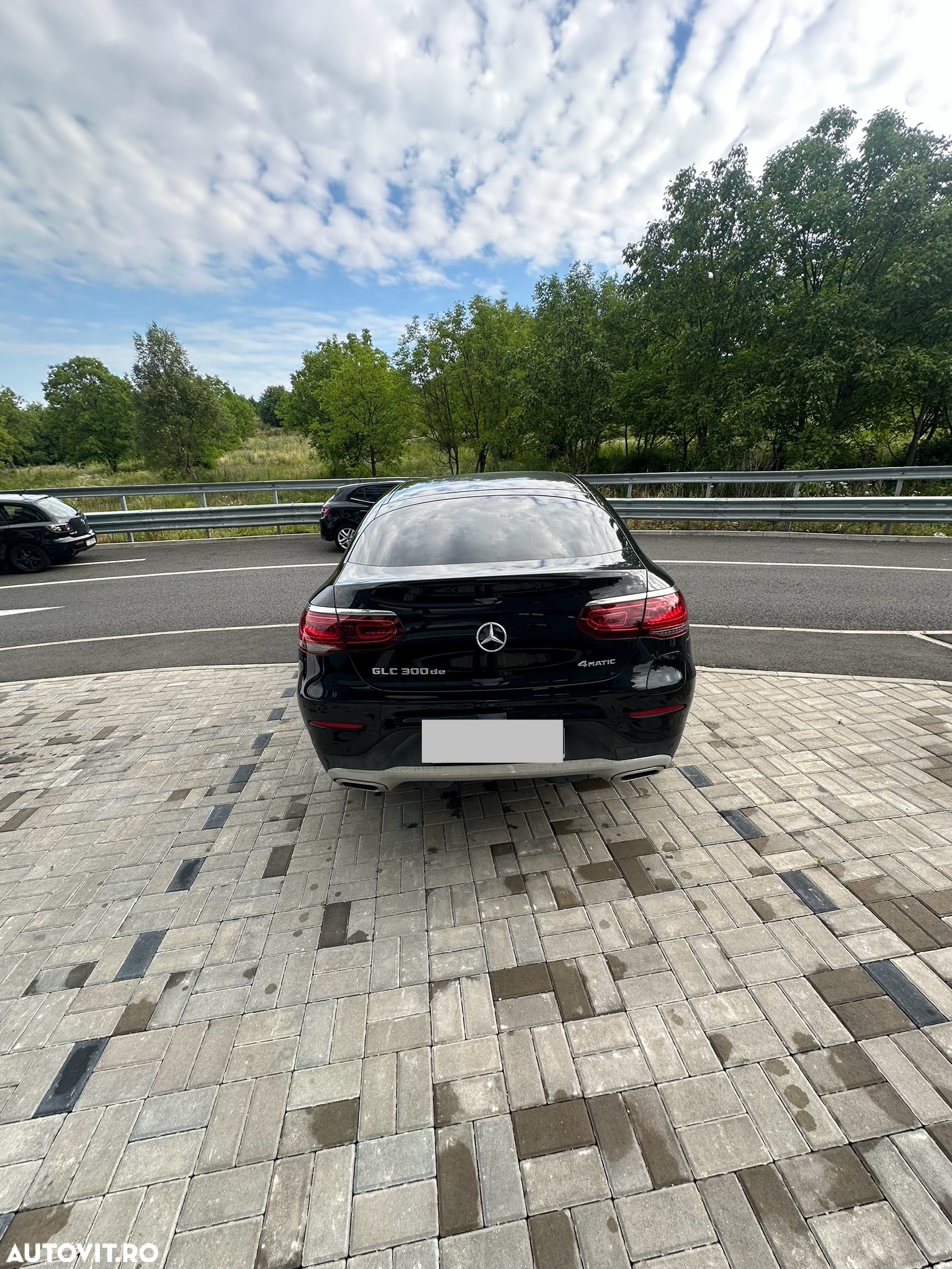 Mercedes-Benz GLC Coupe 200 MHEV - 2