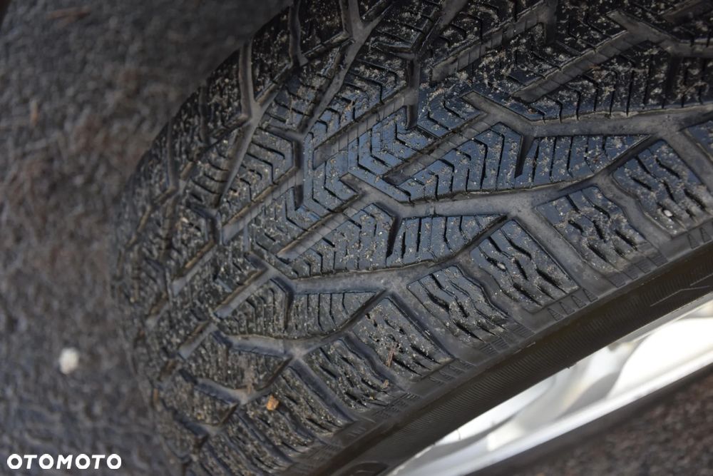 Volkswagen Transporter L2H2 - 23