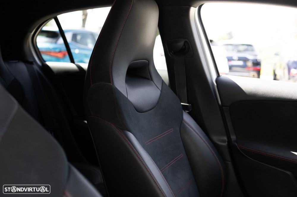 Mercedes-Benz A 180 d AMG Line Aut. - 11