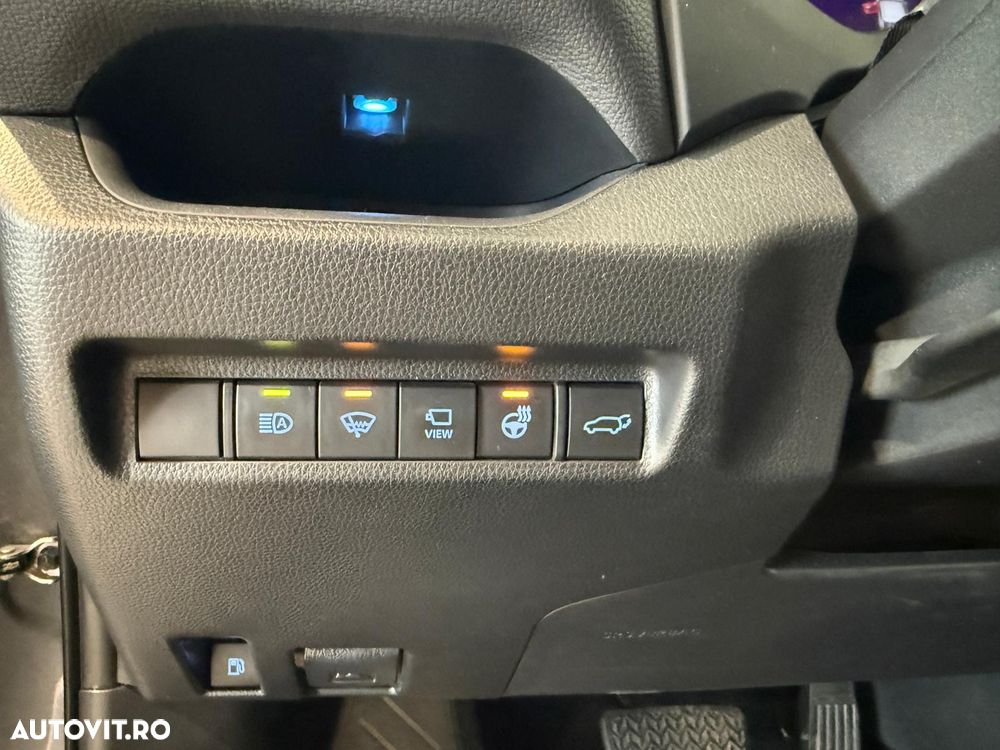 Toyota RAV4 2.5 VVT-iE 4x4 Luxury - 14