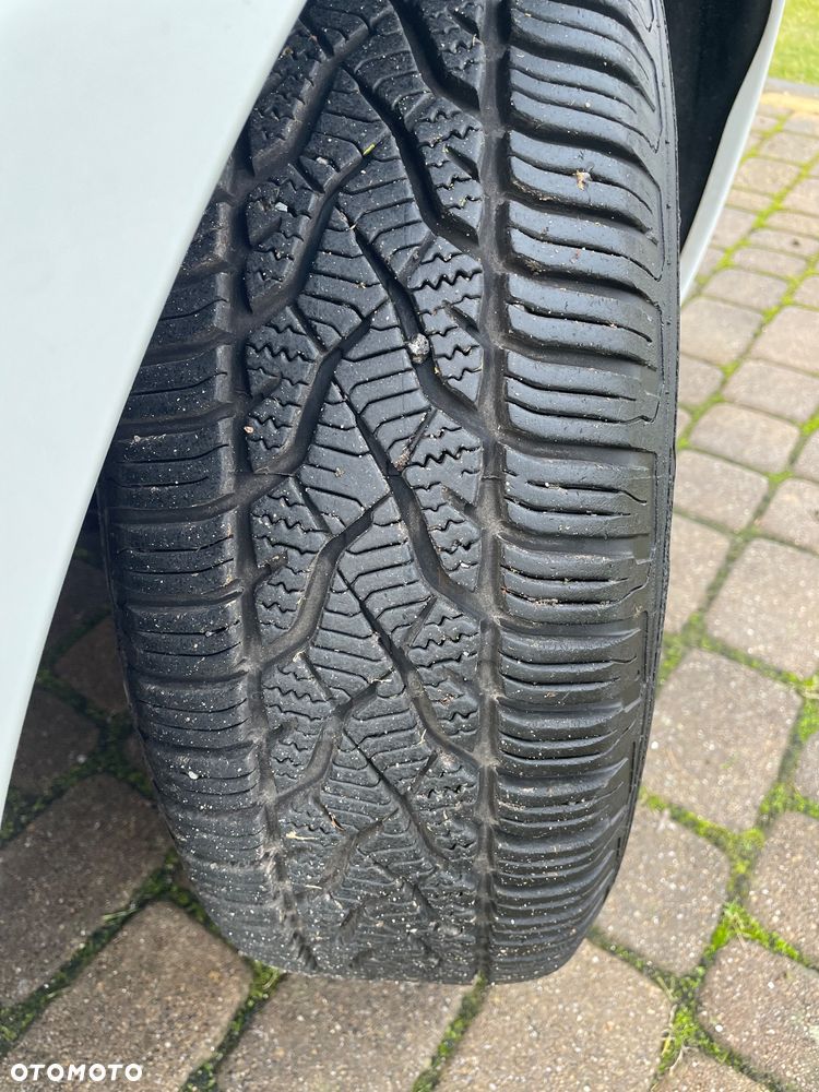 Renault Clio 1.2 16V Limited - 28