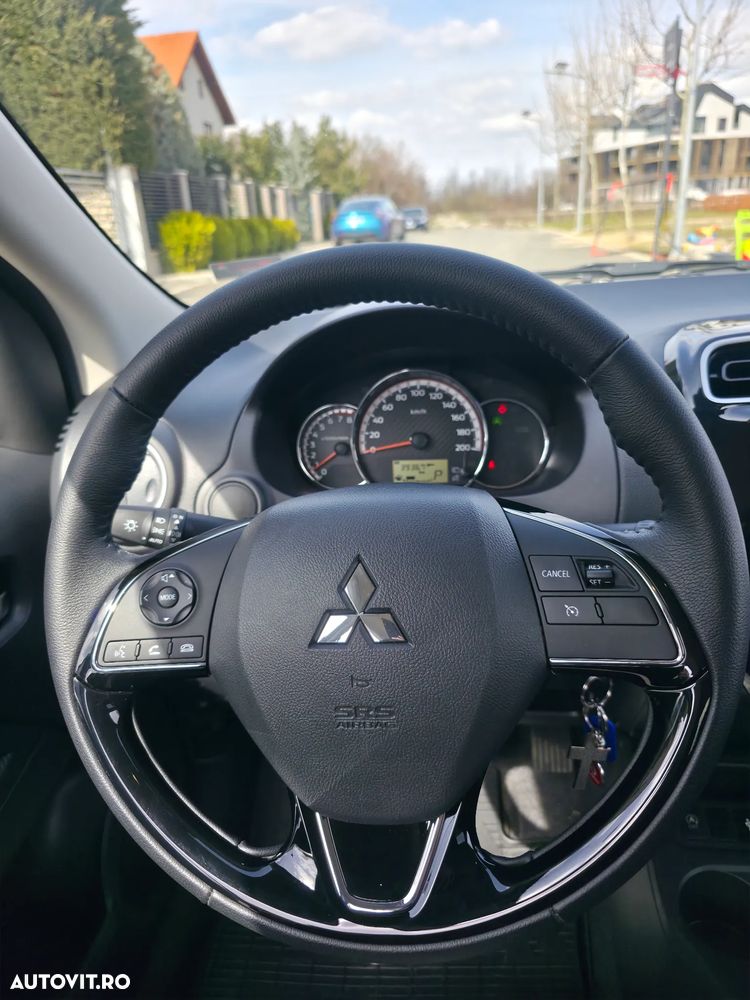 Mitsubishi Space Star 1.2 2WD CVT Invite - 11