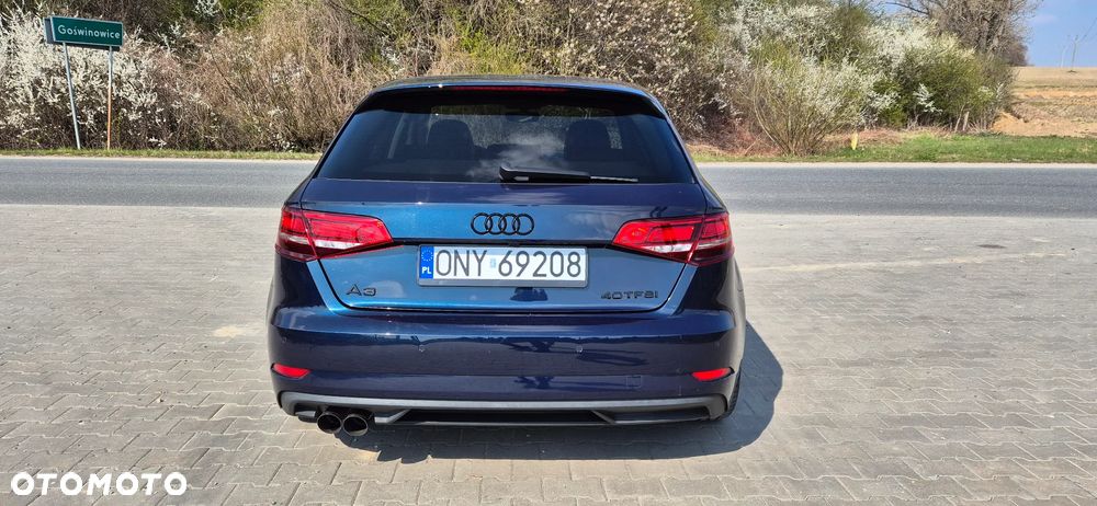 Audi A3 Sportback - 4