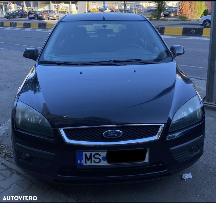 Ford Focus 1.6 Ambiente - 6