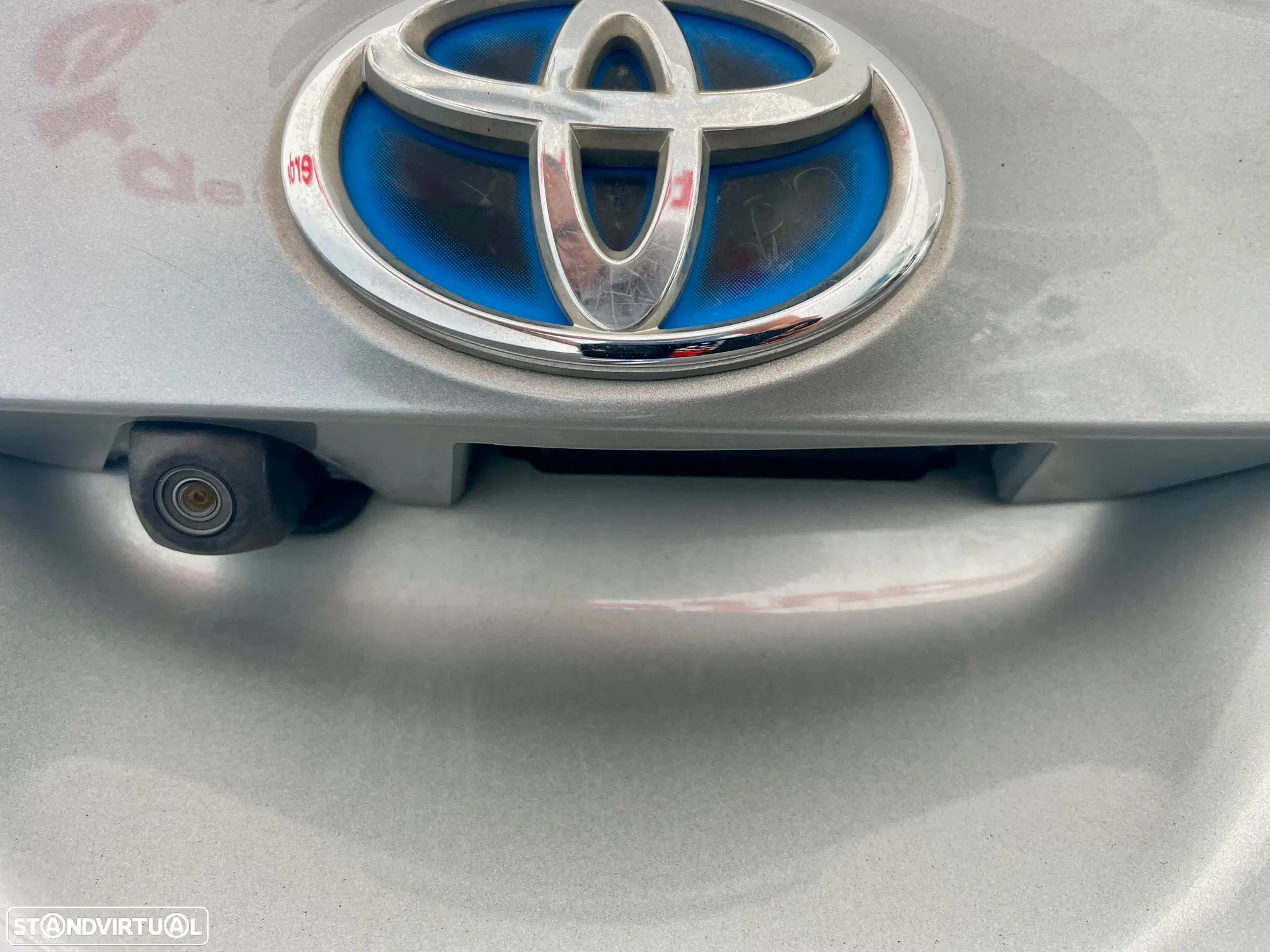Toyota Auris 1.8 HSD Comfort +P.Sport+Navi - 17