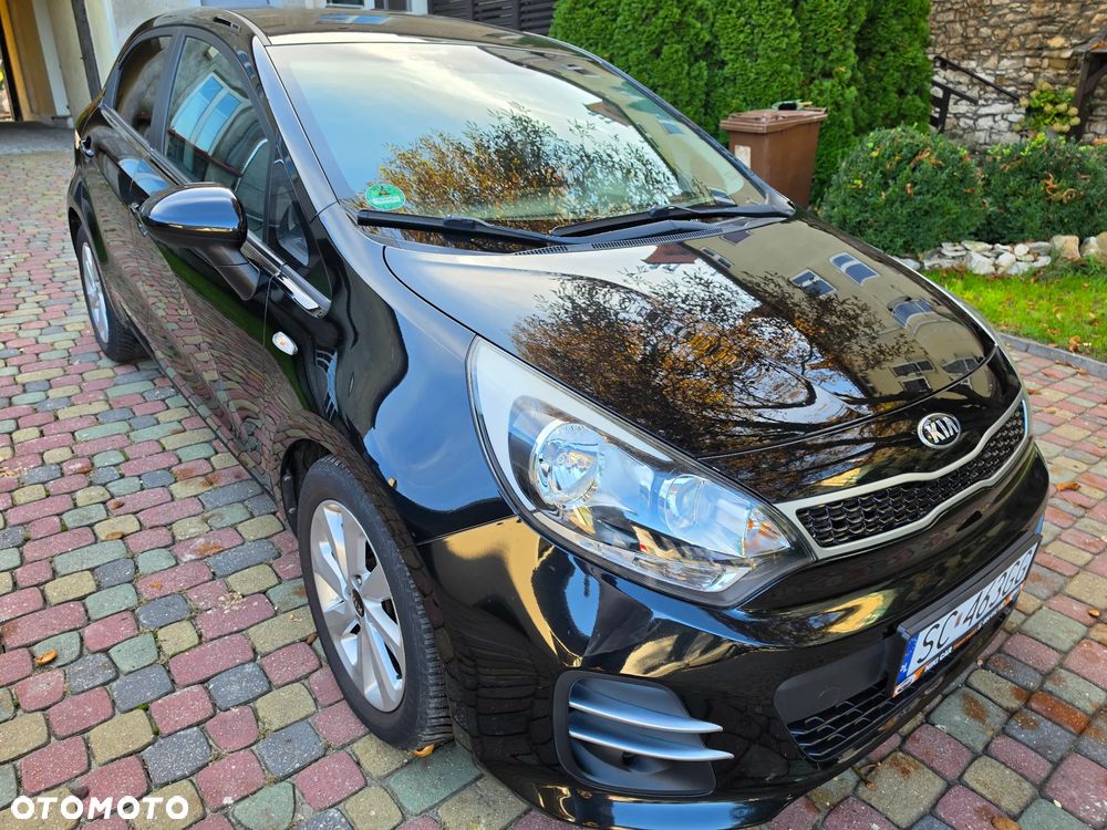 Kia Rio 1.2 Dream Team Edition - 17