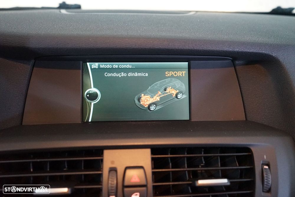 BMW X3 18 d sDrive Auto - 31