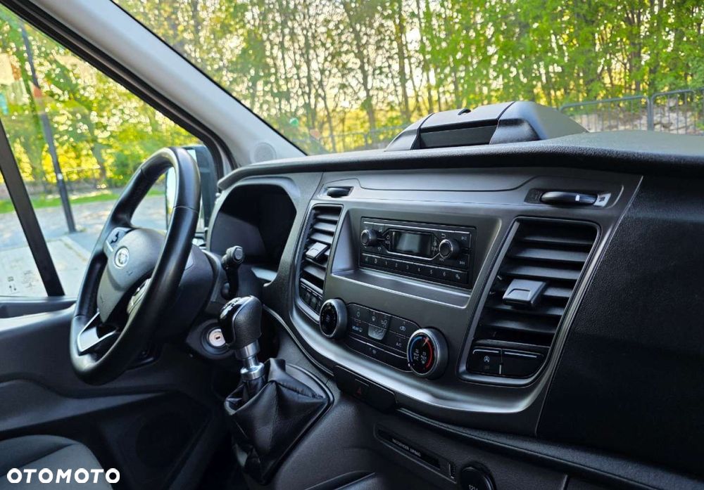 Ford Transit - 23