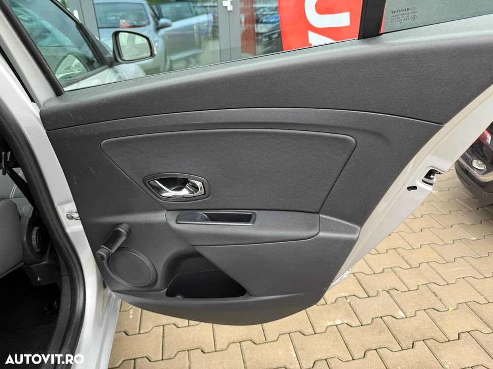 Renault Megane 1.5 dCi Expression - 24