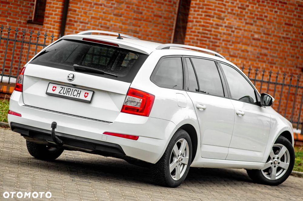 Skoda Octavia 2.0 TDI 4x4 Clever DSG - 20